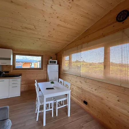 Holiday home Domki- 4 Z Jacuzzi I Sauna Limanowa
